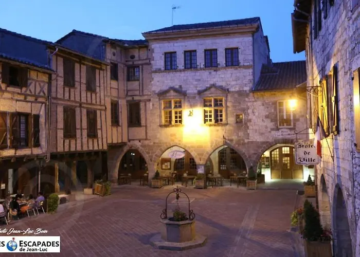 別荘 Al Pais Del Mesturet